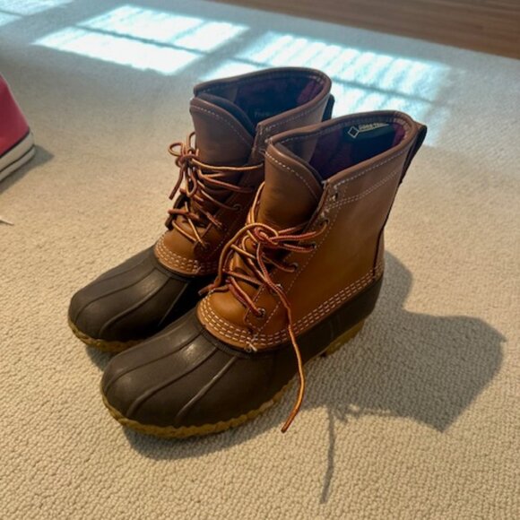 Gore-tex Duck Boots Size 8M - Picture 2 of 2
